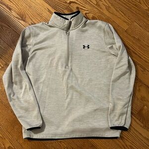 UA pullover Size M
